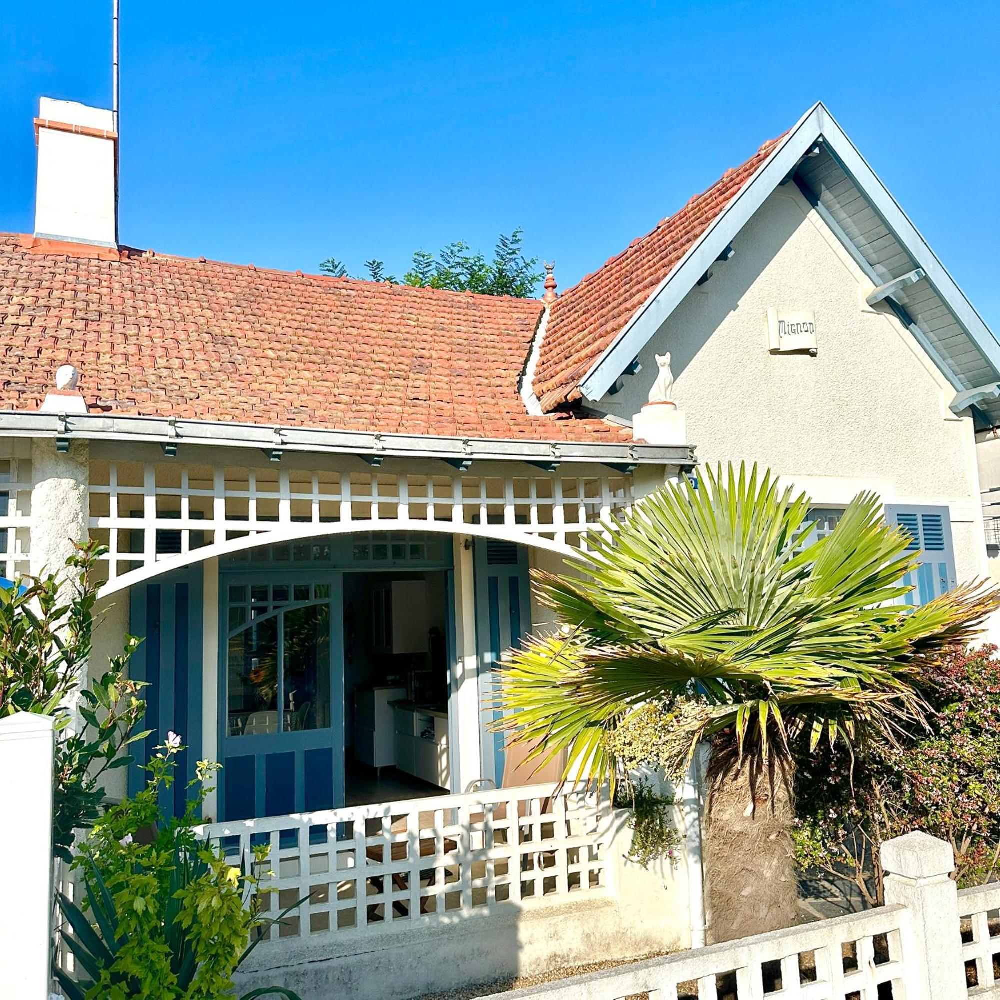 Villa "Mignon" Avec Studio Independant, Tout A Pied, Plage A 4 Mn, 6 Pers, 2 Sde Saint-Jean-de-Monts Luaran gambar